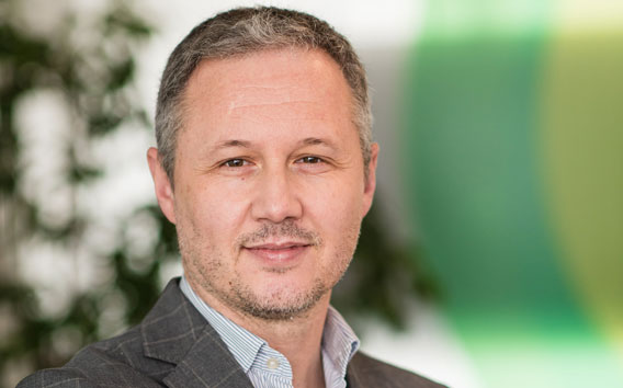 Eduardo Vieira, Regional Sales Manager - North